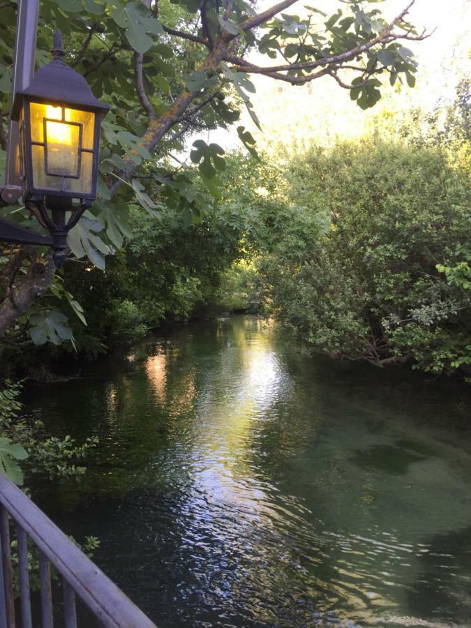Suite Sur La Sorgue LʼIsle-sur-la-Sorgue Εξωτερικό φωτογραφία