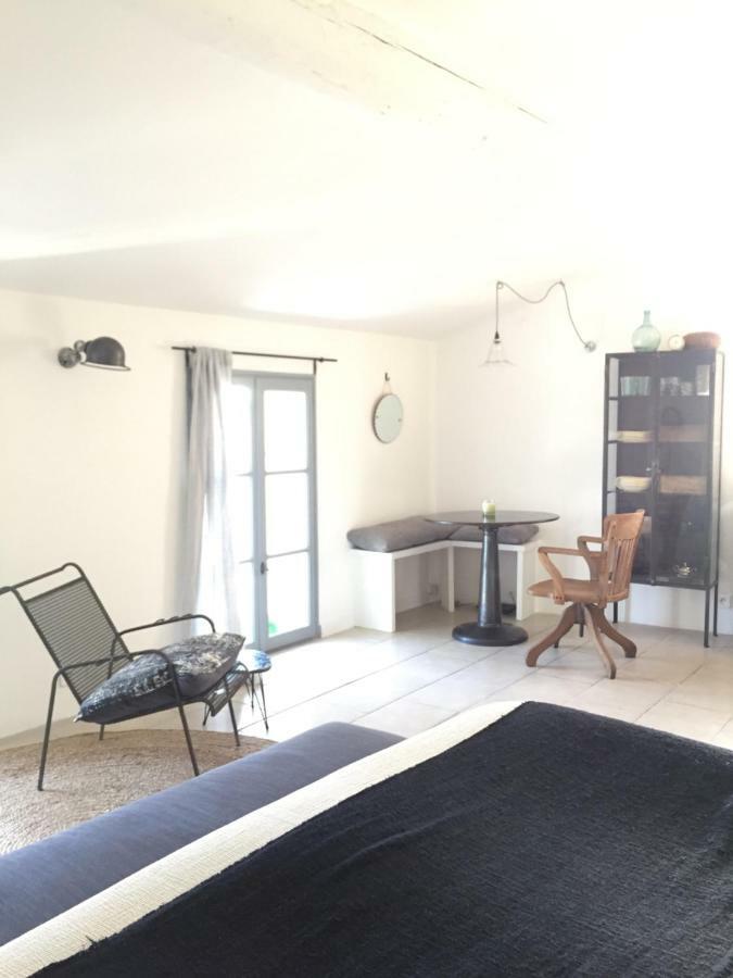 Suite Sur La Sorgue LʼIsle-sur-la-Sorgue Εξωτερικό φωτογραφία